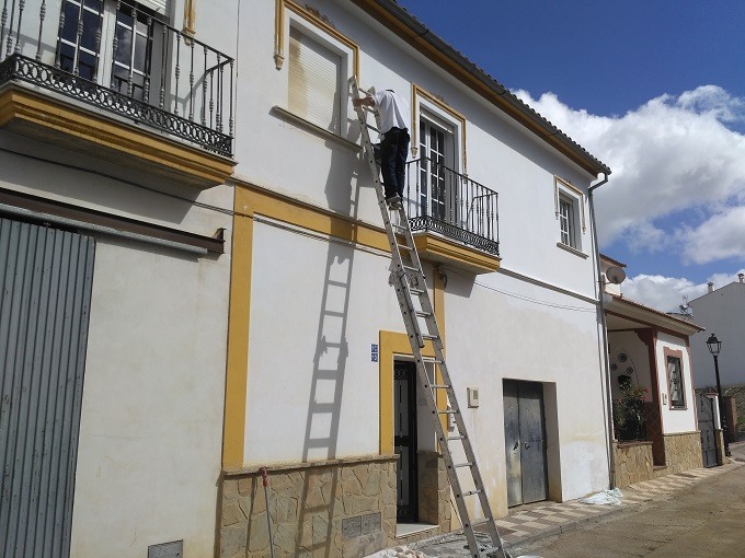 pintura en fachada malaga